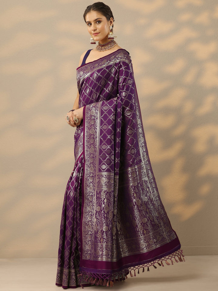 Purple Embellished Banarasi Silk Blend Saree With Unstitched Blouse Piece