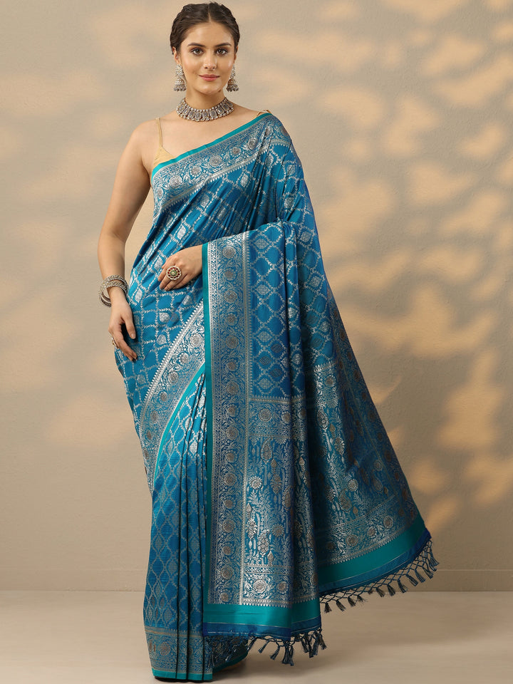 Blue Embellished Banarasi Silk Blend Saree With Unstitched Blouse Piece