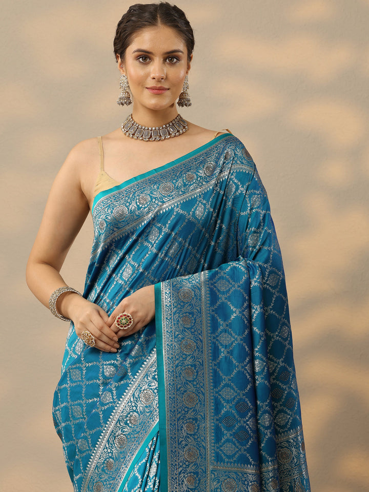 Blue Embellished Banarasi Silk Blend Saree With Unstitched Blouse Piece