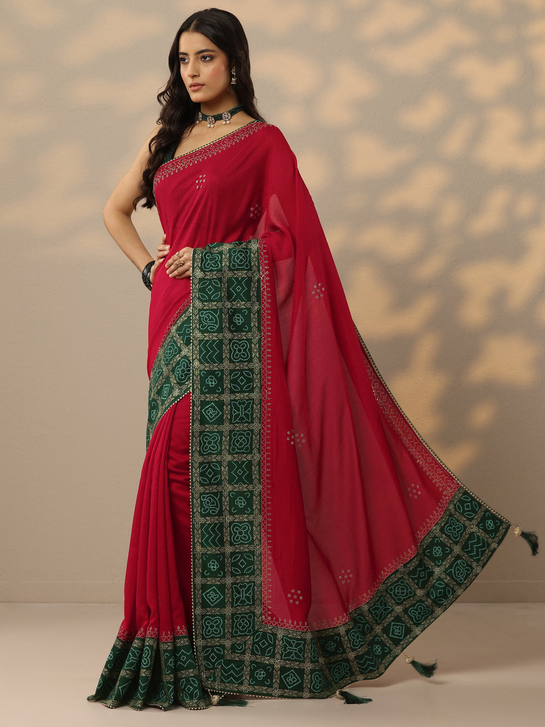Red Printed Chinon Saree With Unstitched Blouse Piece