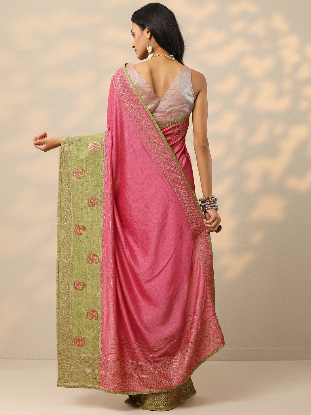 Pink Embellished Silk Blend Saree With Unstitched Blouse Piece
