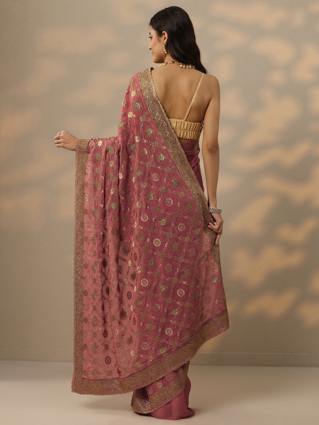 Pink Embroidered Banarasi Silk Blend Saree With Unstitched Blouse Piece
