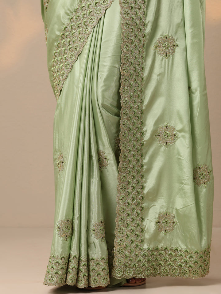 Green Embroidered Crepe Saree With Unstitched Blouse Piece