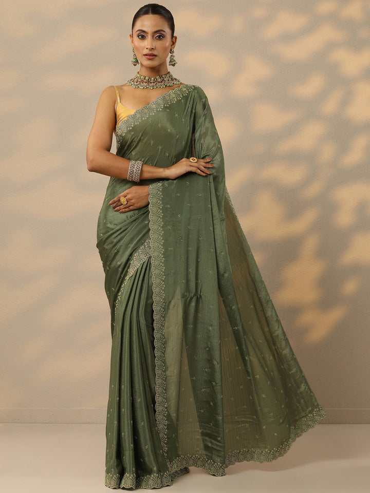 Green Embellished Silk Blend Saree With Unstitched Blouse Piece