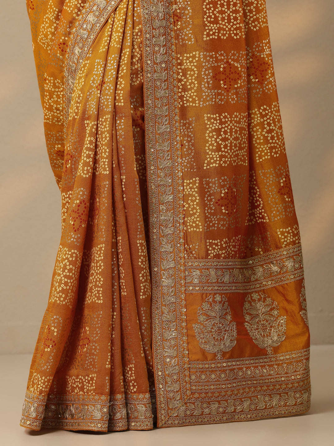 Mustard Bandhani  Printed Silk Blend Saree With Unstitched Blouse Piece