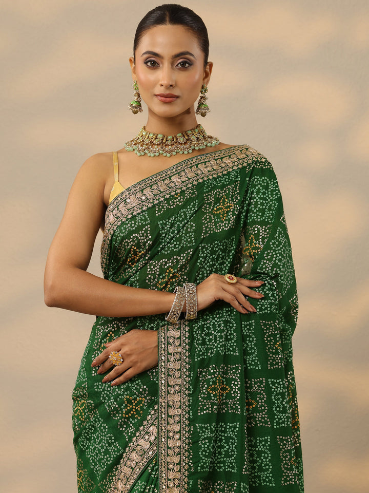 Green Bandhani  Printed Silk Blend Saree With Unstitched Blouse Piece