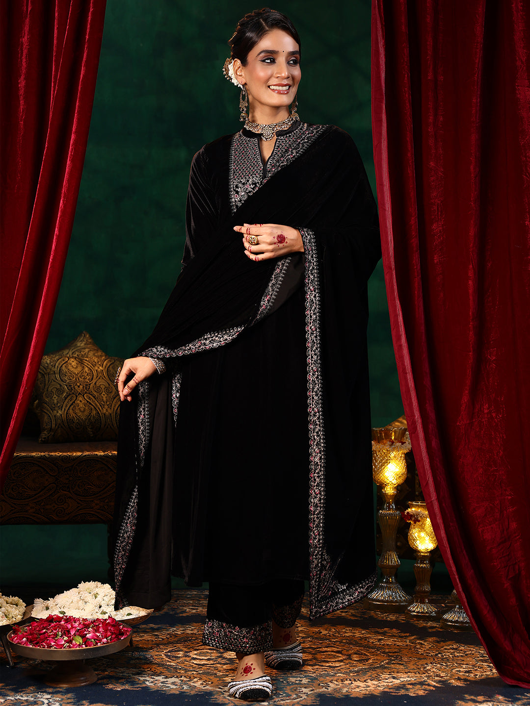 Velvet Suits For Women Buy Ladies Velvet Suits Online ShopLibas