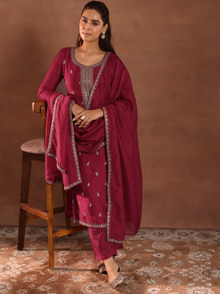 Pink Embroidered Silk Blend Straight Suit With Dupatta