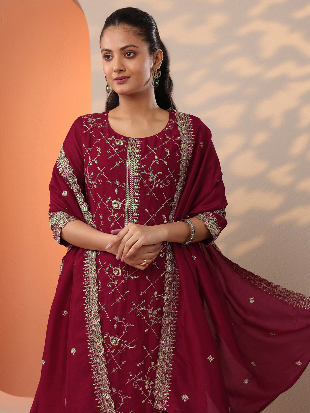 Red Embroidered Silk Blend Straight Suit Set With Dupatta