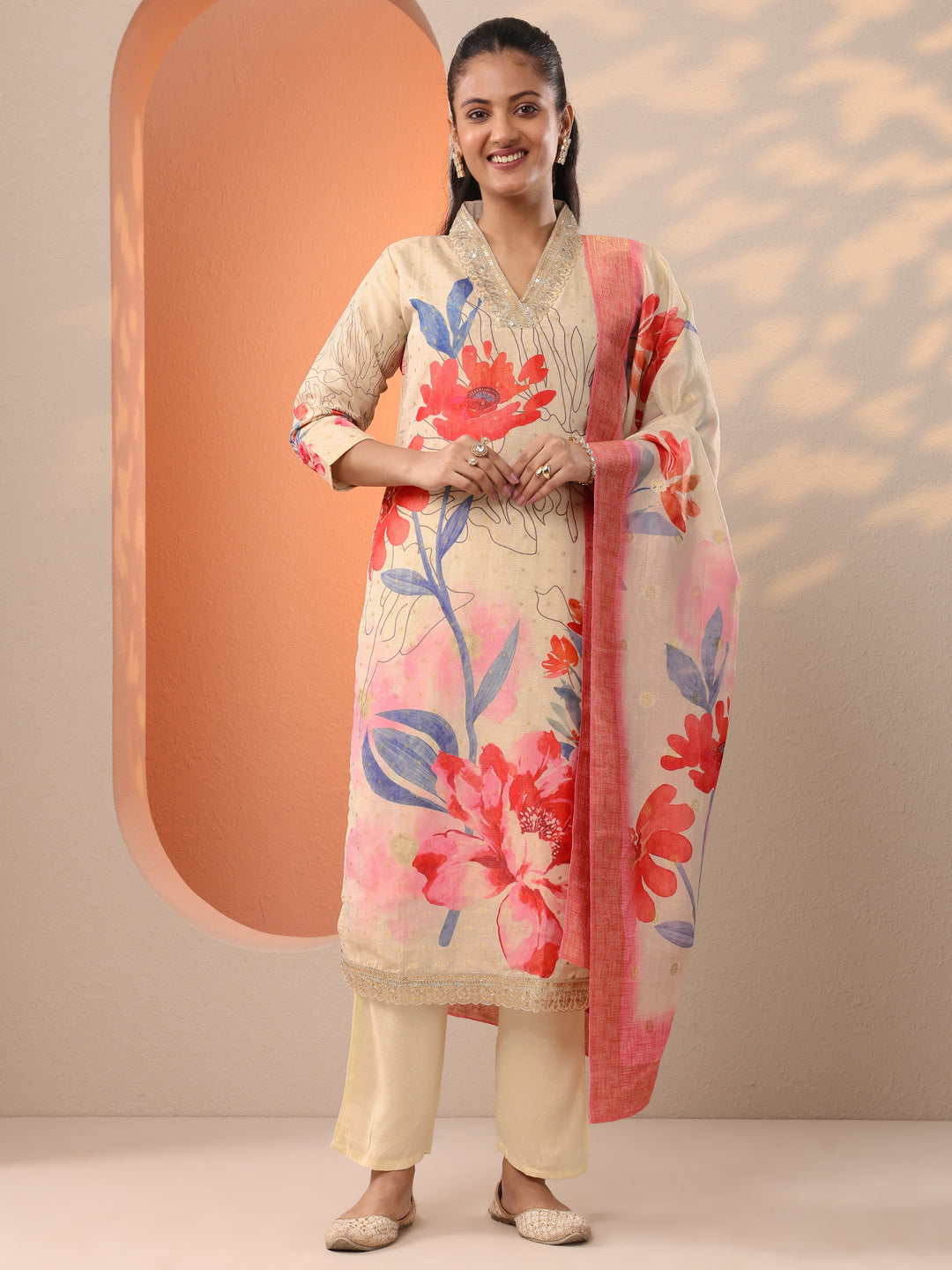 Off White Printed Silk Blend Straight Suit Set With Dupatta