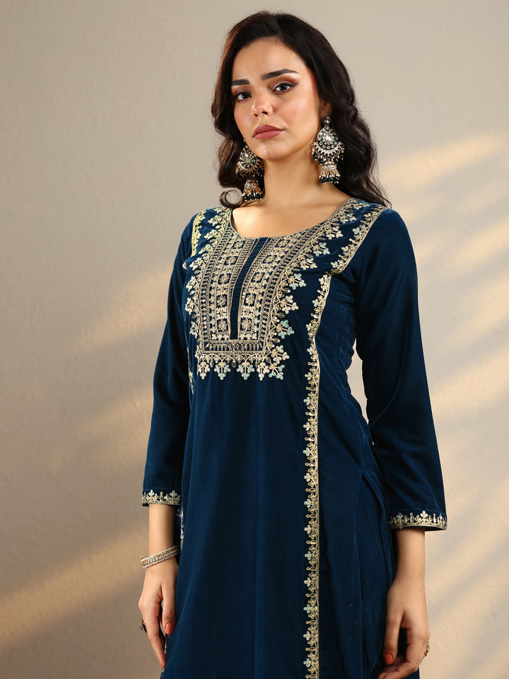 Navy Blue Embroidered Velvet Straight Suit Set With Dupatta