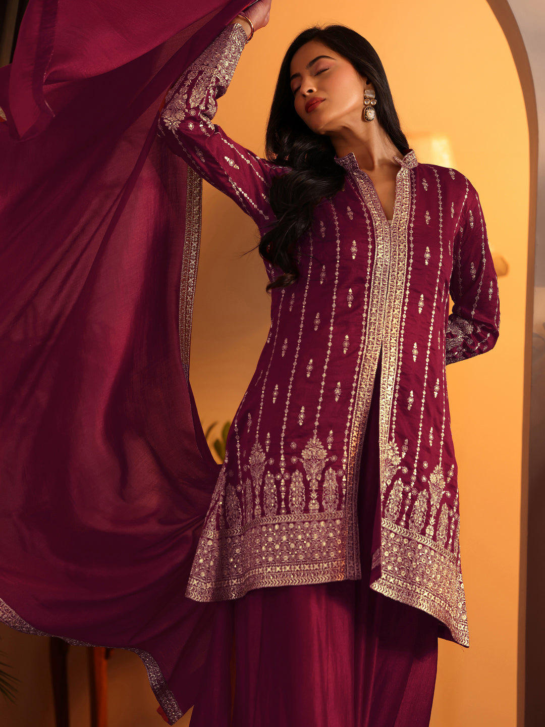 Pink Embroidered Silk Blend Straight Suit Set With Dupatta