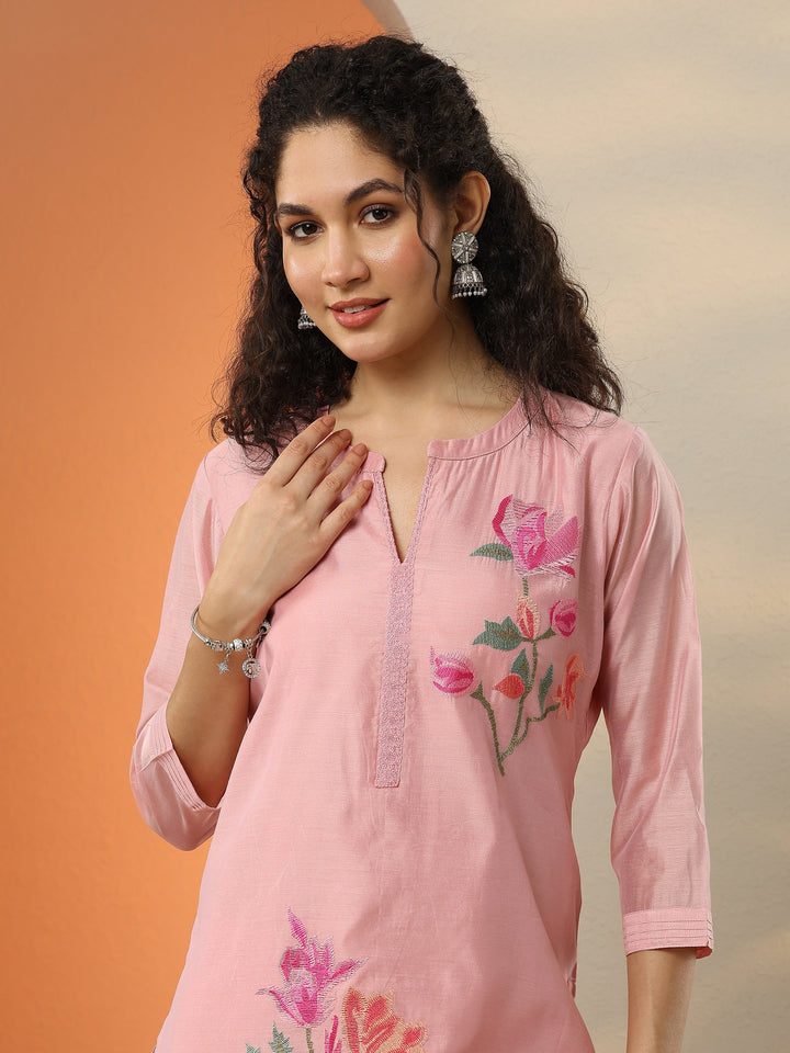 Pink Embroidered Silk Blend  Straight Suit Set With Dupatta