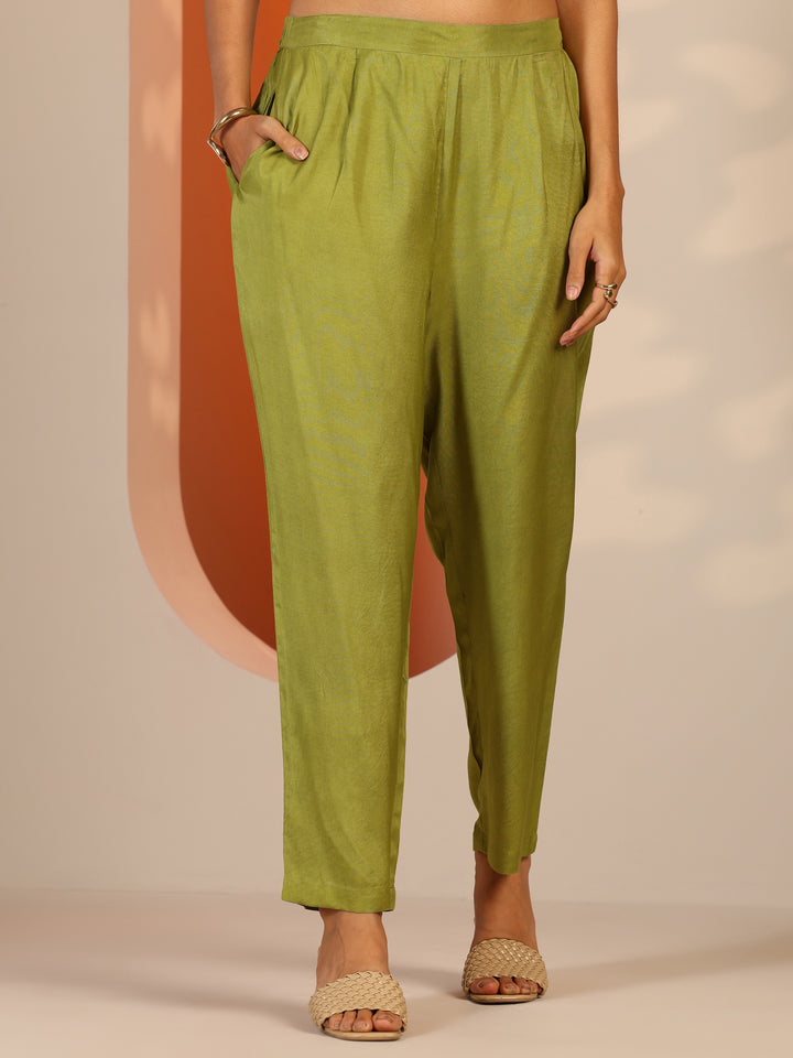 Green Printed Muslin Straight Suit Set With Dupatta