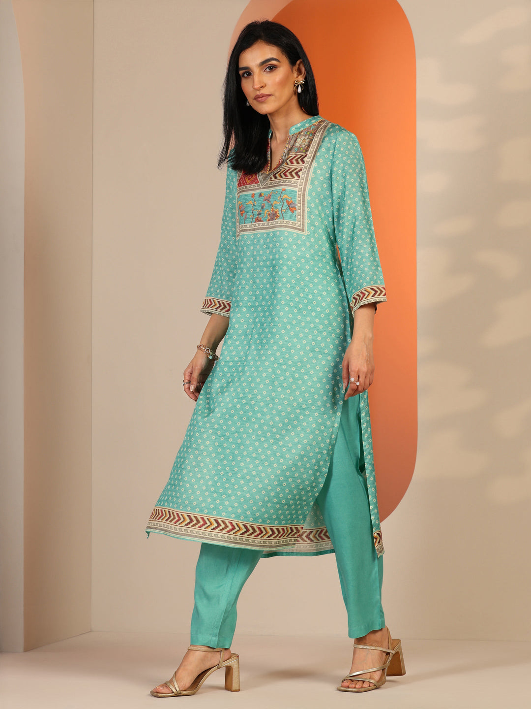 Sea Green Printed Muslin Straight Suit Set With Dupatta
