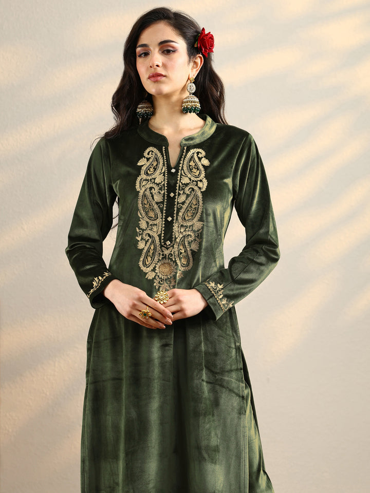 Olive Yoke Design Velvet Straight Suit Set With Dupatta