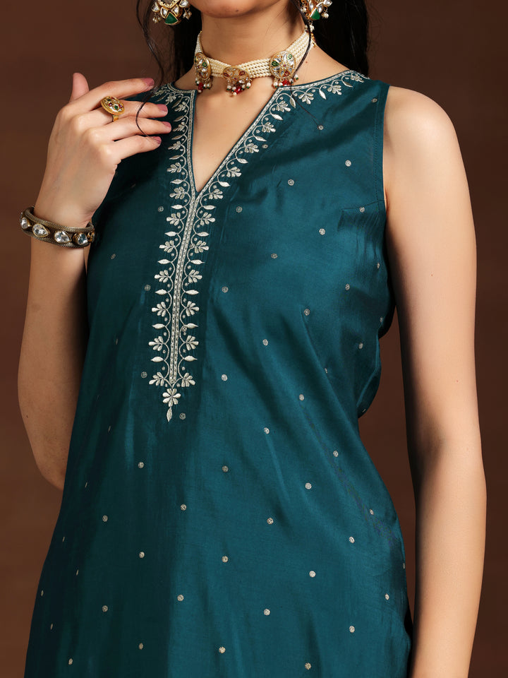Blue Embroidered Silk Blend Straight Suit With Dupatta
