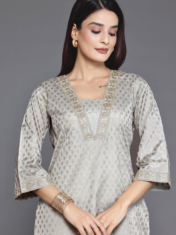 Grey Printed Silk Blend Straight Kurta Set