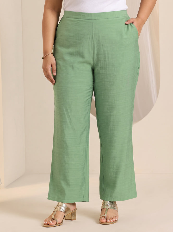 Plus Size Green Embroidered Silk Blend Straight Suit Set