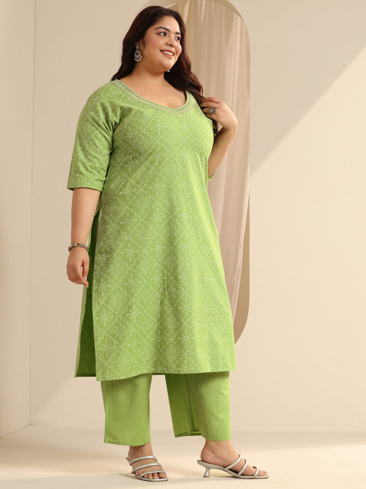 Green Printed Cotton Blend Straight Suit Set With Dupatta