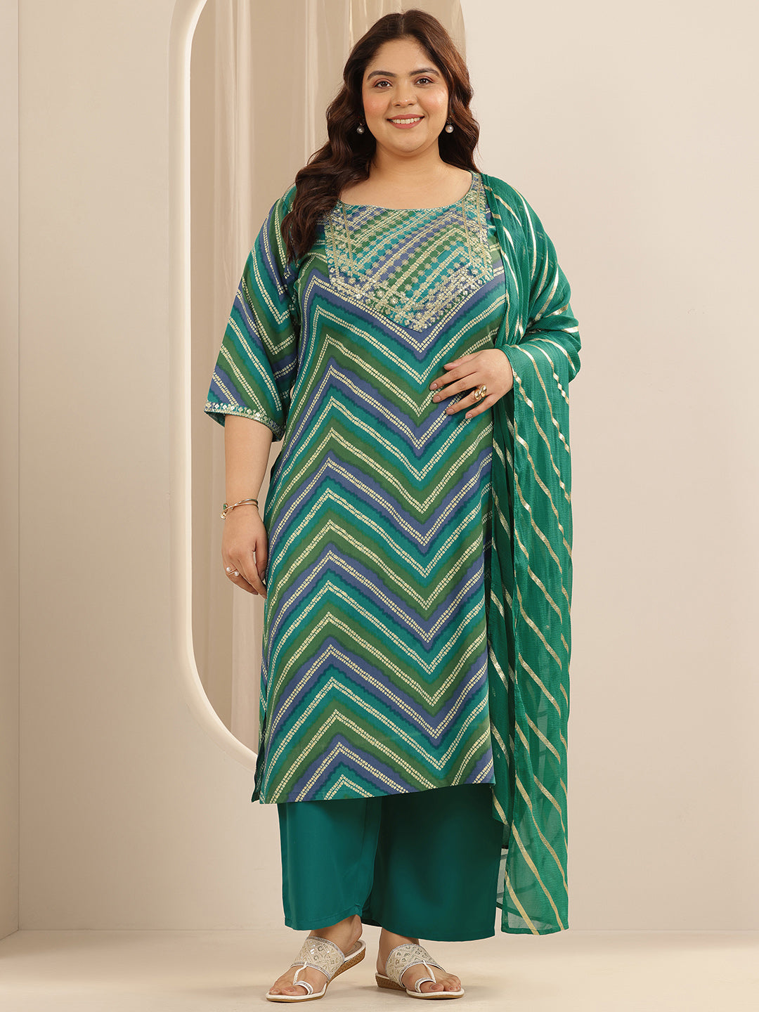 Plus Size Green Printed Viscose Straight Suit Set With Dupatta