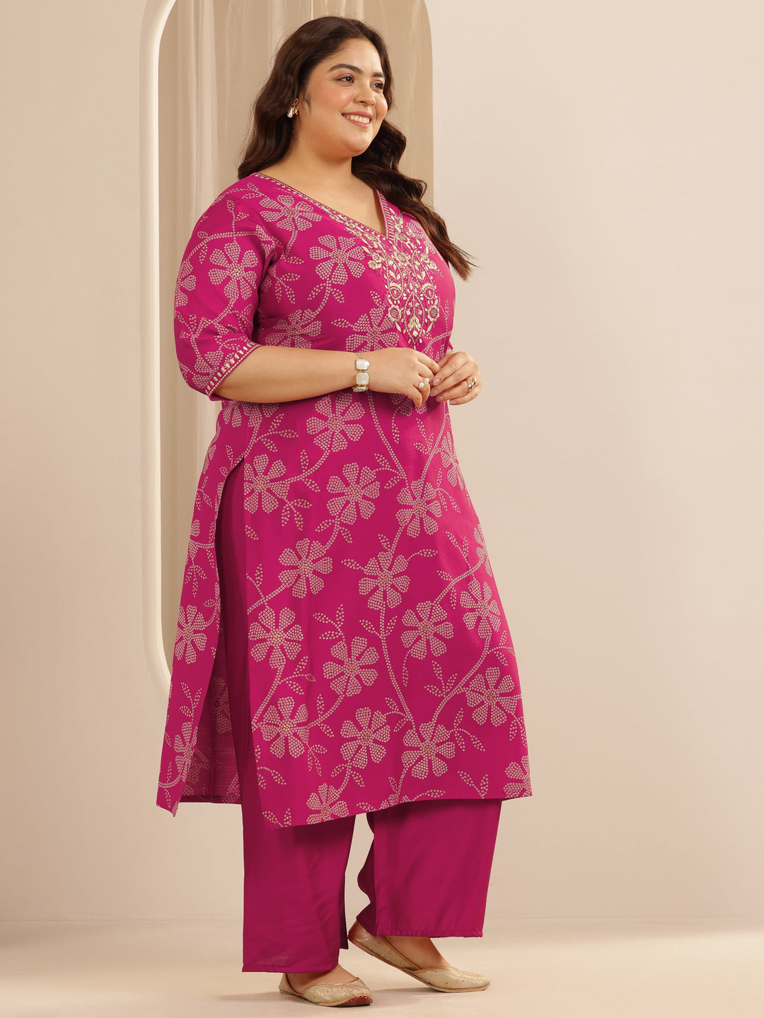 Plus Size Pink Printed Silk blend Straight Suit Set With Dupatta