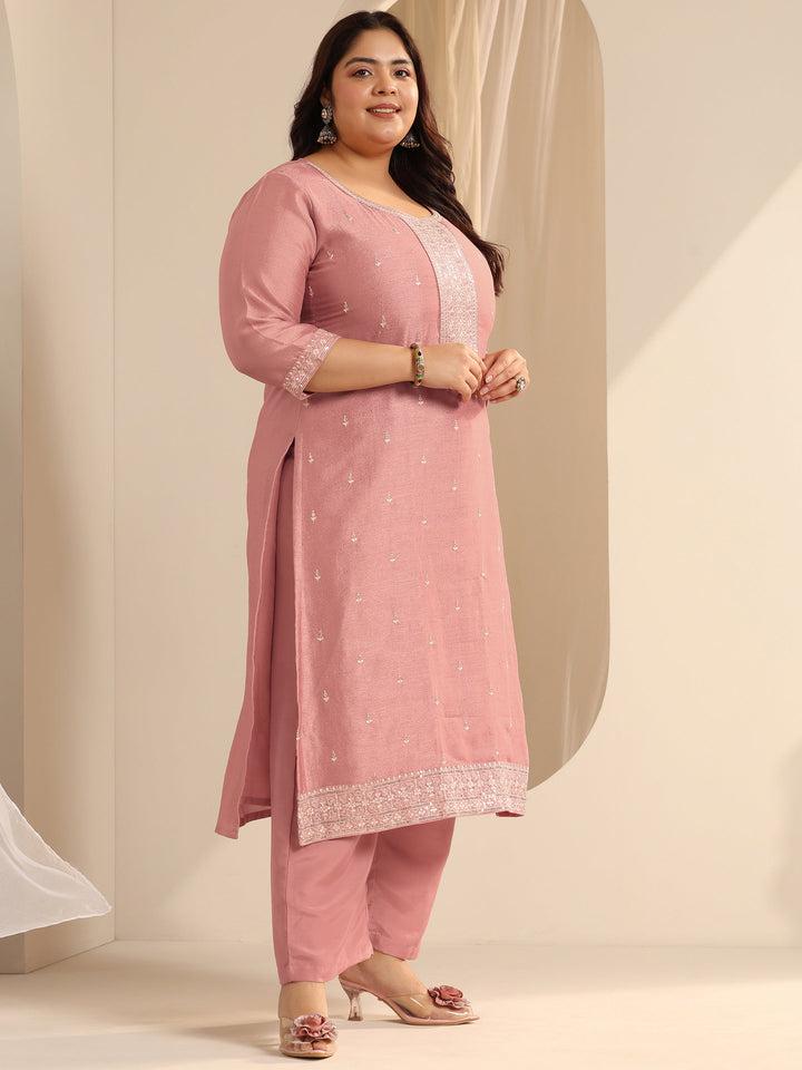 Peach Embroidered Silk blend Straight Suit Set With Dupatta
