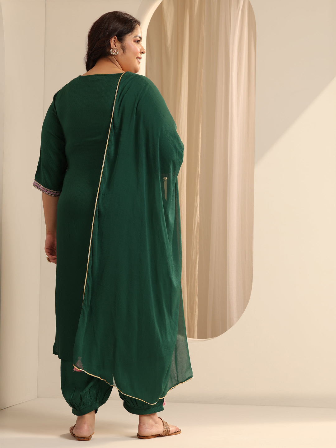 Green Woven Design Viscose Straight Suit Set With Dupatta