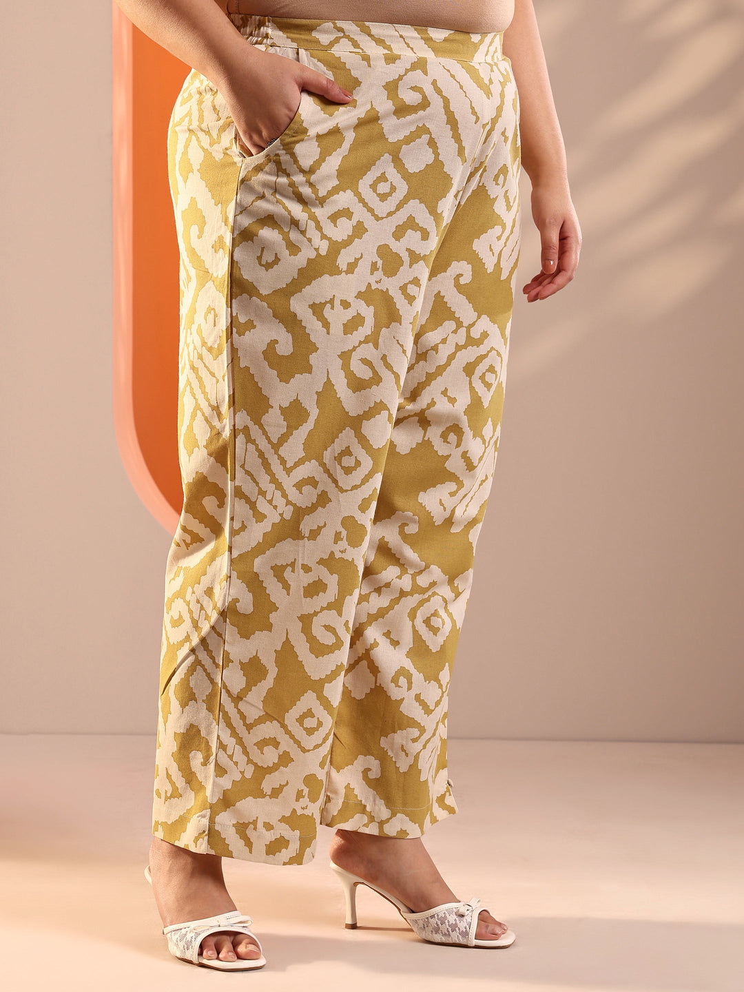 Plus Size Mustard Printed Cotton Blend Straight Kurta Set