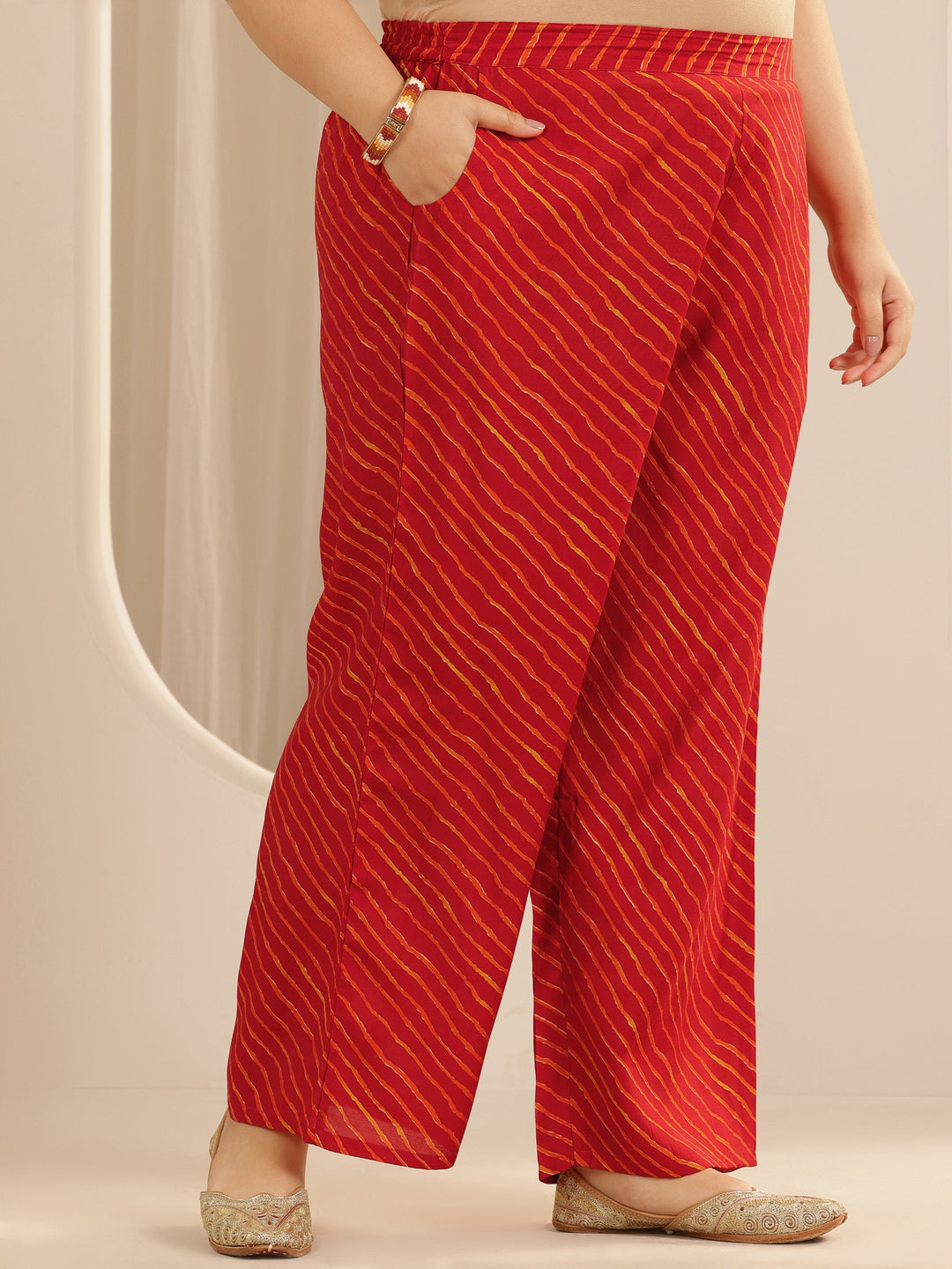 Plus Size Red Printed Silk blend Straight Suit Set With Dupatta