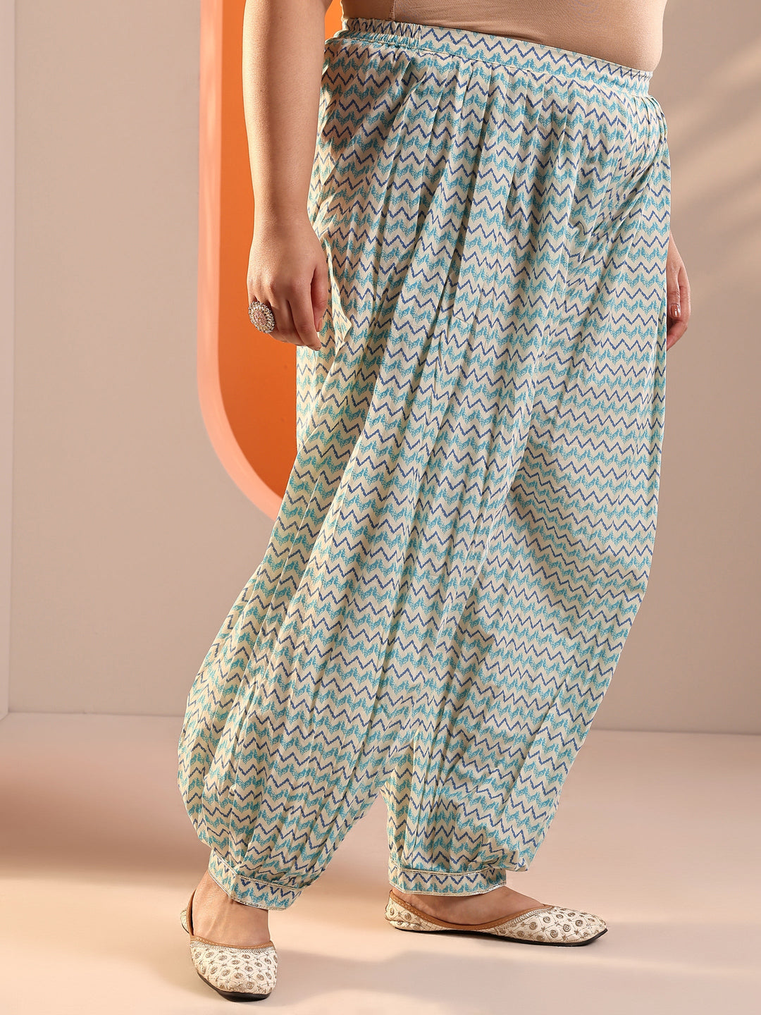 Plus Size Off White Printed Cotton Straight Suit Set With Dupatta