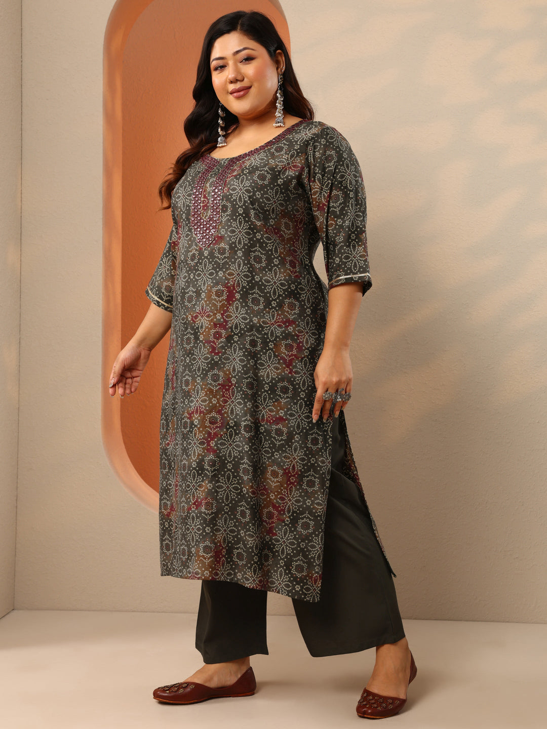 Plus Size Grey Printed Silk Blend Straight Suit Set With Dupatta