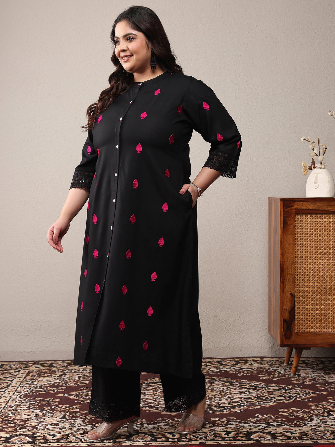 Plus Size Black Embroidered Viscose Rayon Straight Kurta Set