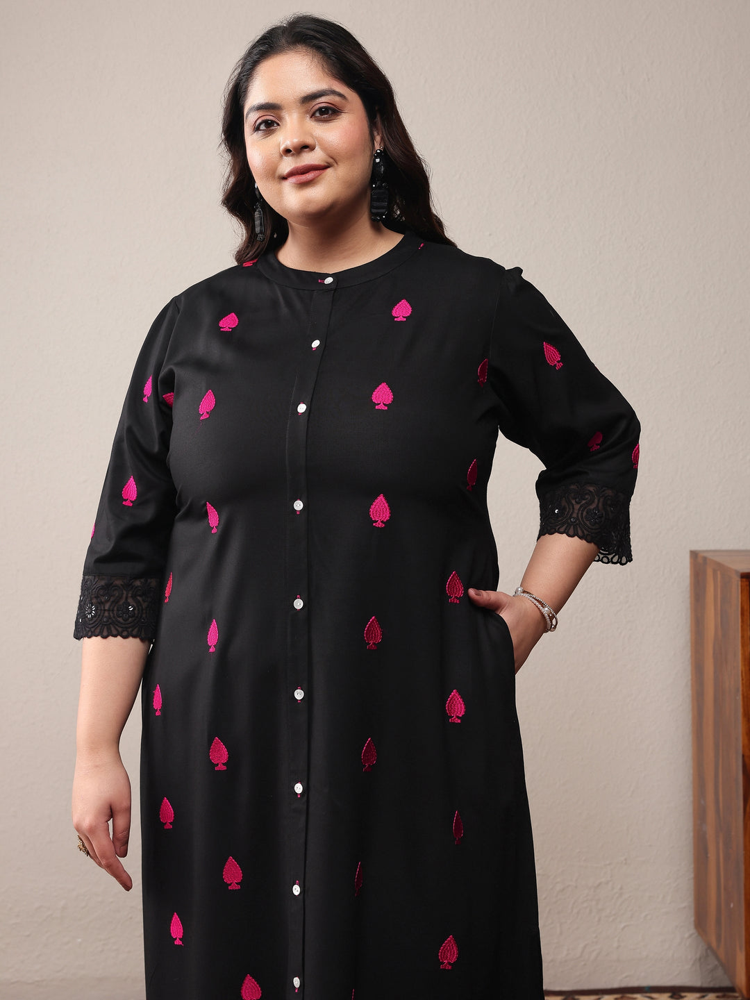 Plus Size Black Embroidered Viscose Rayon Straight Kurta Set