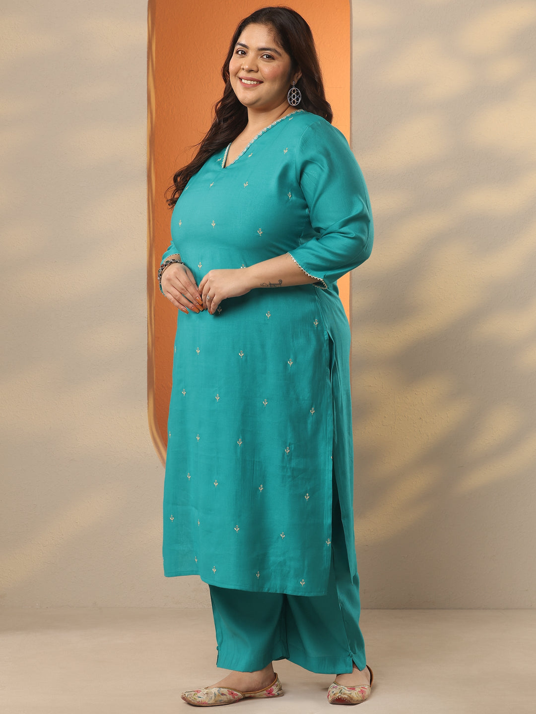 Plus Size Blue Embroidered Silk Blend Straight Suit Set With Dupatta