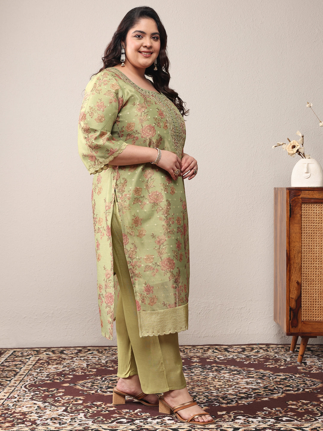 Plus Size Green Printed Silk Blend Straight Suit Set With Dupatta