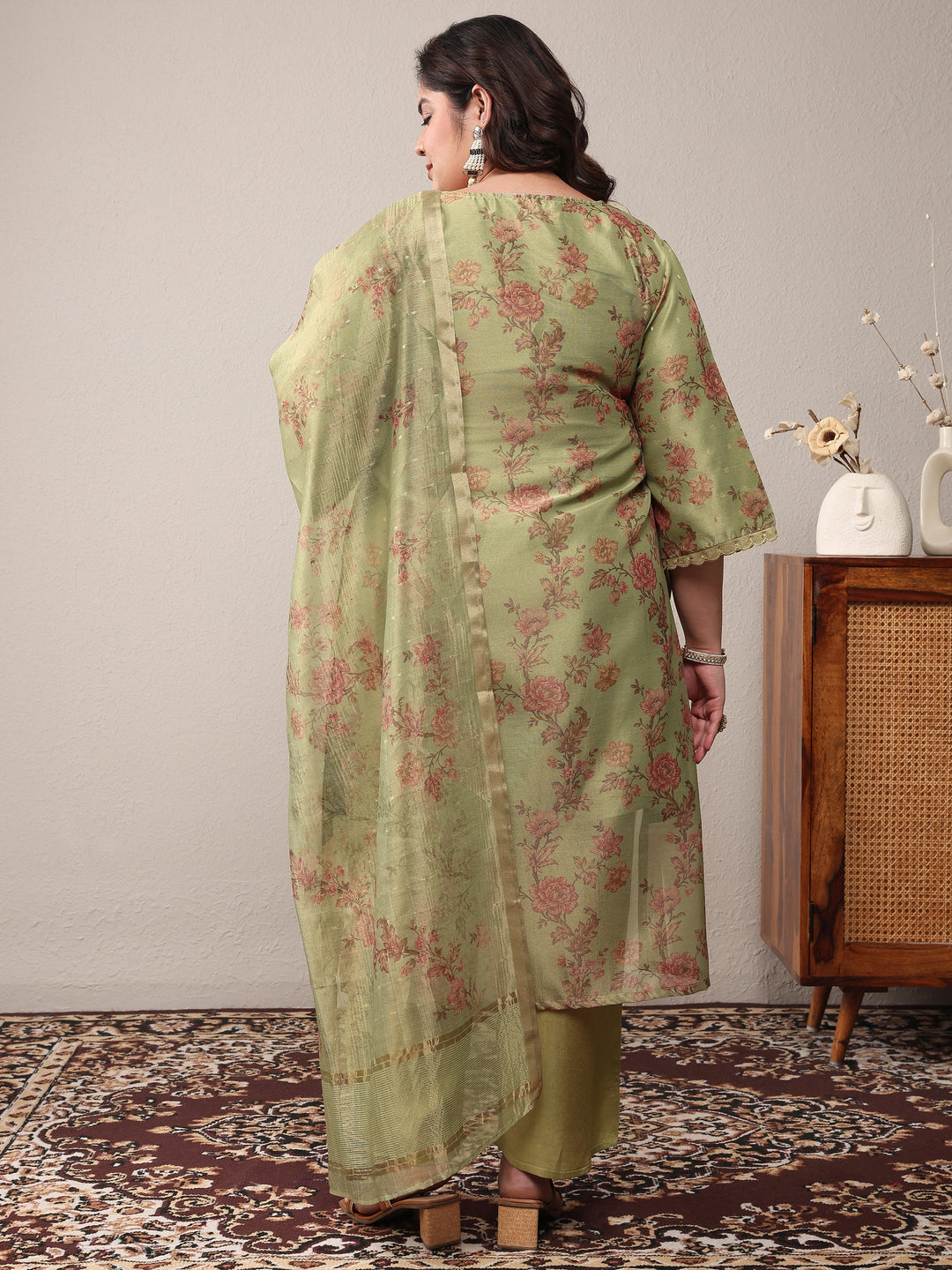 Plus Size Green Printed Silk Blend Straight Suit Set With Dupatta