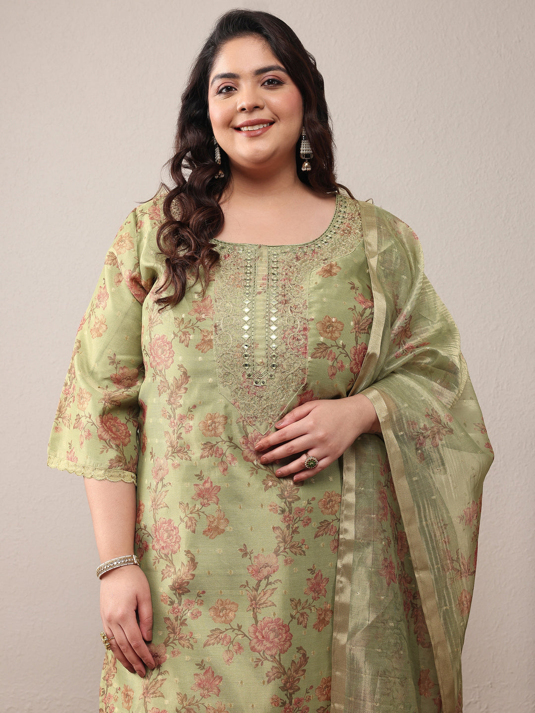 Plus Size Green Printed Silk Blend Straight Suit Set With Dupatta