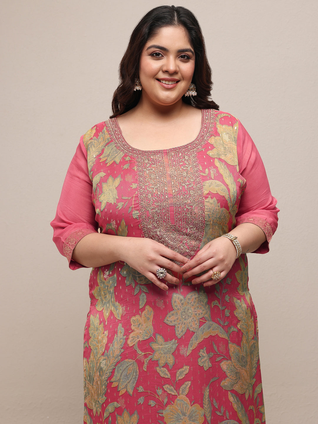 Plus Size Peach Printed Silk Blend Straight Suit Set With Dupatta
