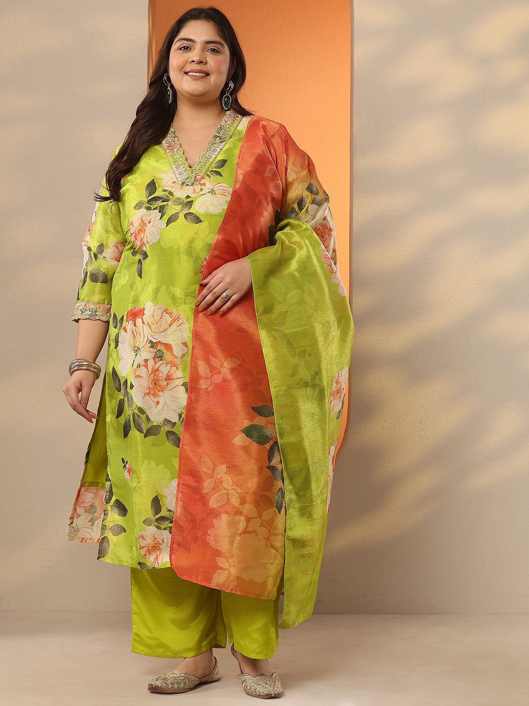 Plus Size Green Printed Silk Blend Straight Suit Set With Dupatta