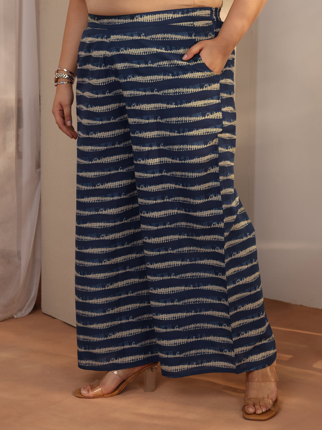 Plus Size Blue Bandhani Printed Cotton Straight Kurta Set