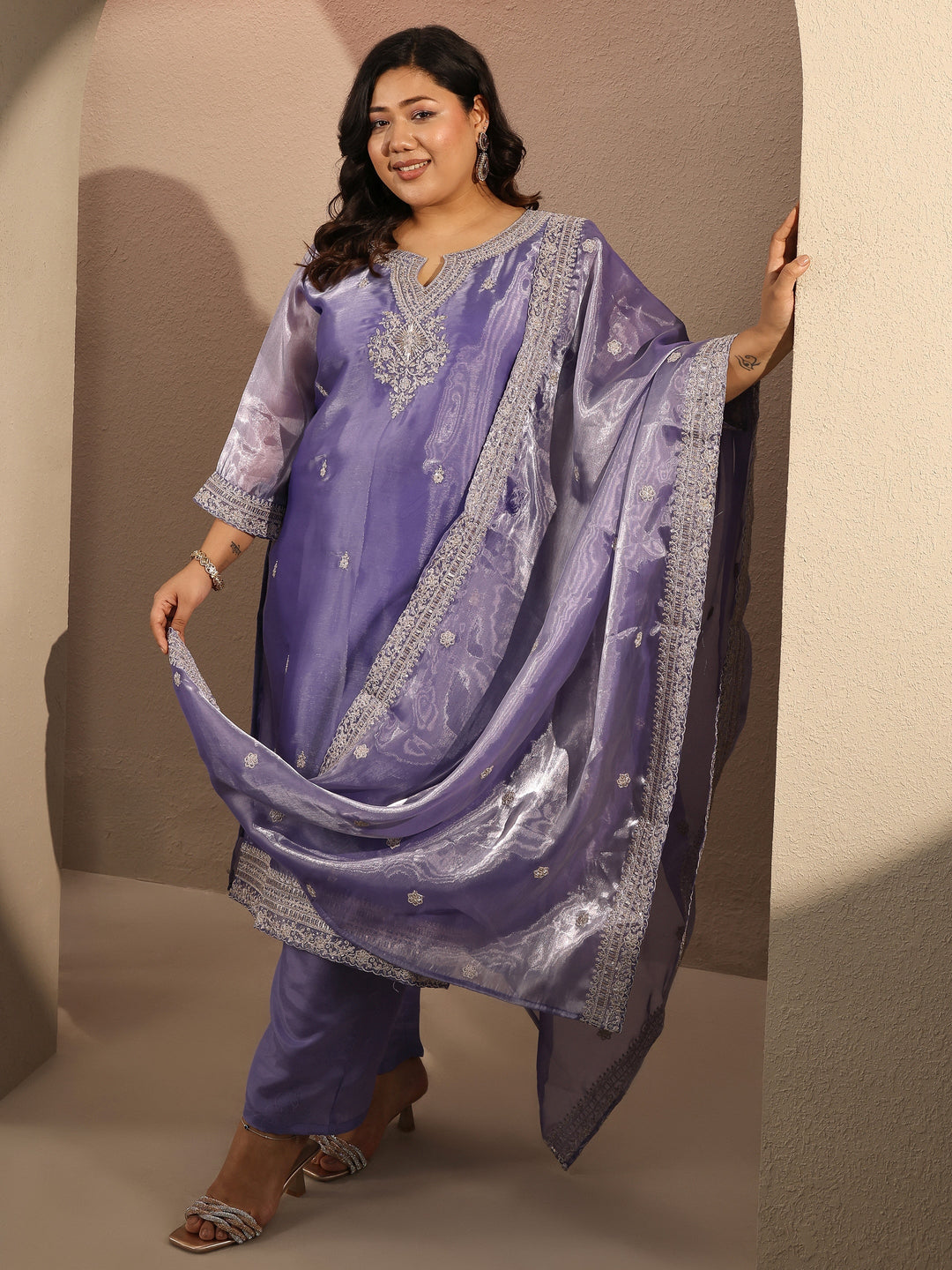 Plus Size Lavender Embroidered Organza Straight Suit Set With Dupatta