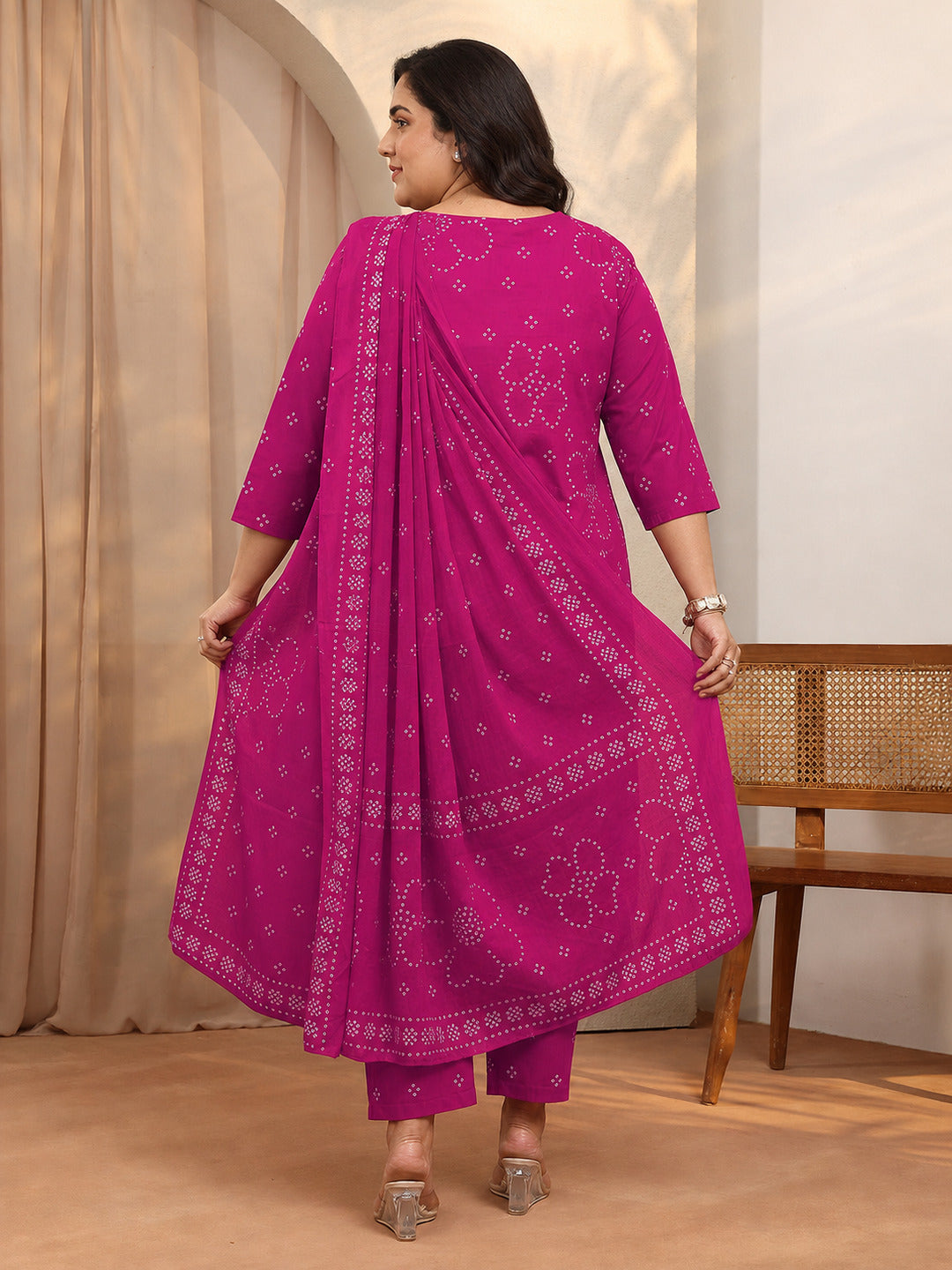 Plus Size Pink Bandhani Printed Cotton Suit Set With Dupatta