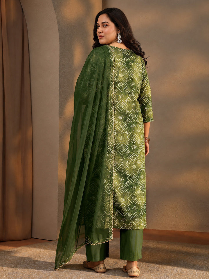Plus Size Green Bandhani Printed Rayon Straight Suit Set