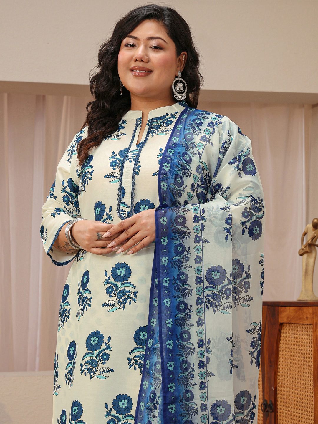 Plus Size Off White Floral Printed Cotton Blend Straight Suit Set