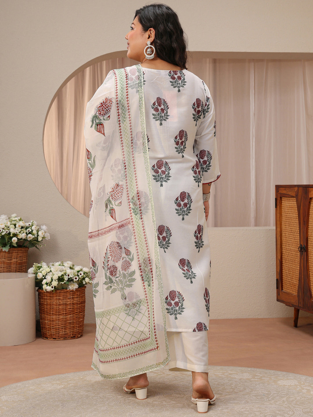 Plus Size White Floral Printed Cotton Blend Straight Suit Set