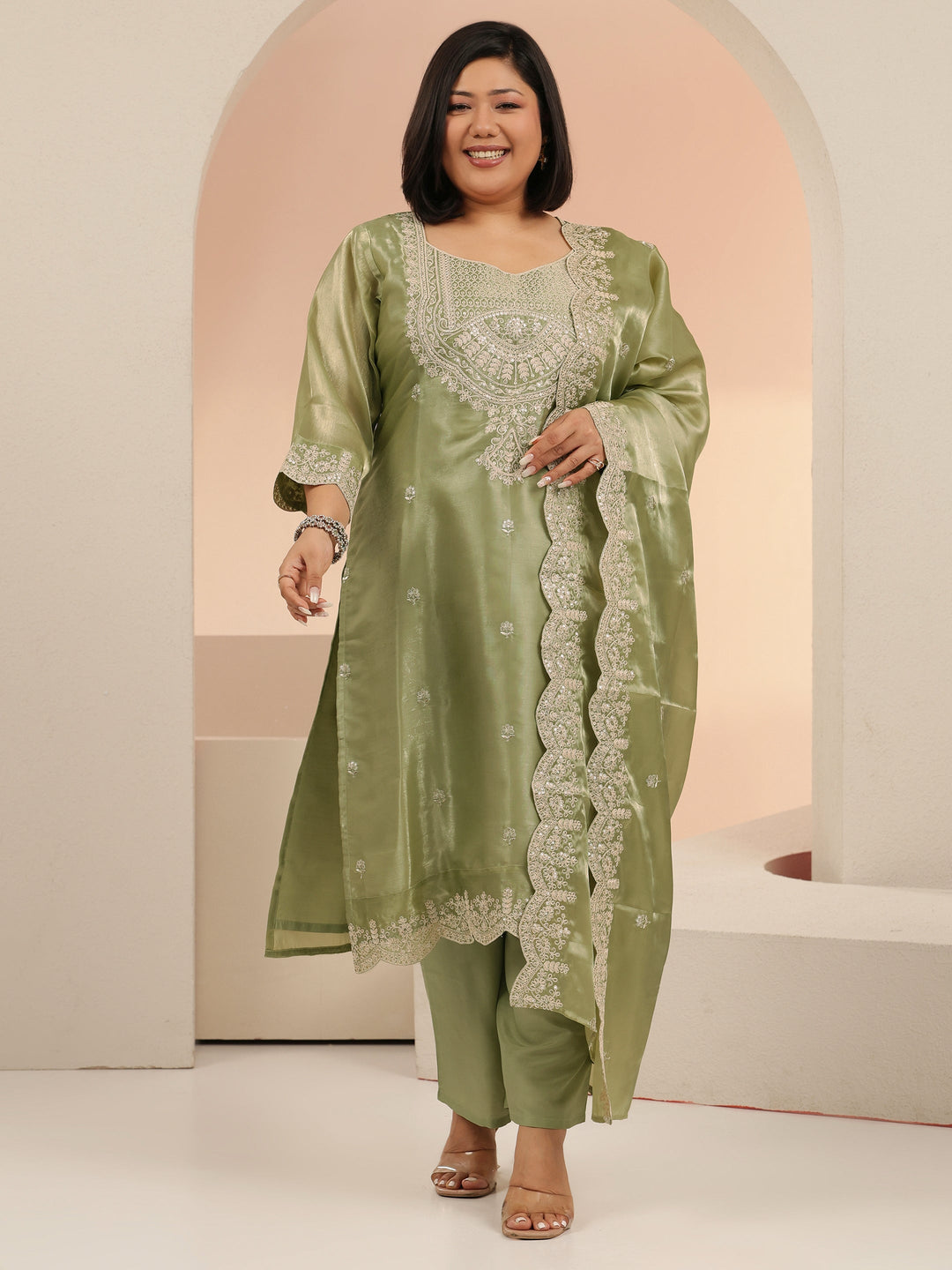 Plus Size Green Floral Embroidered Tissue Straight Suit Set