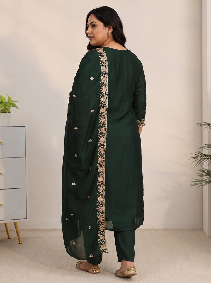 Plus Size Dark Green Floral Embroidered Silk Blend Straight Suit Set
