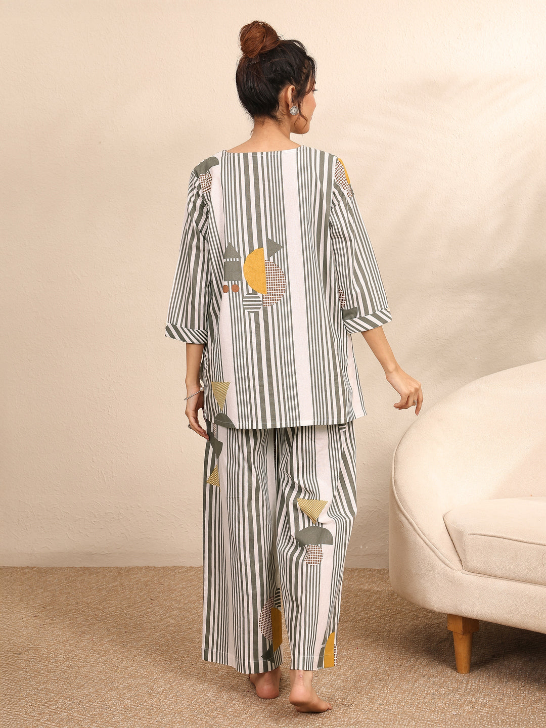 Off White Printed Cotton Night Suit