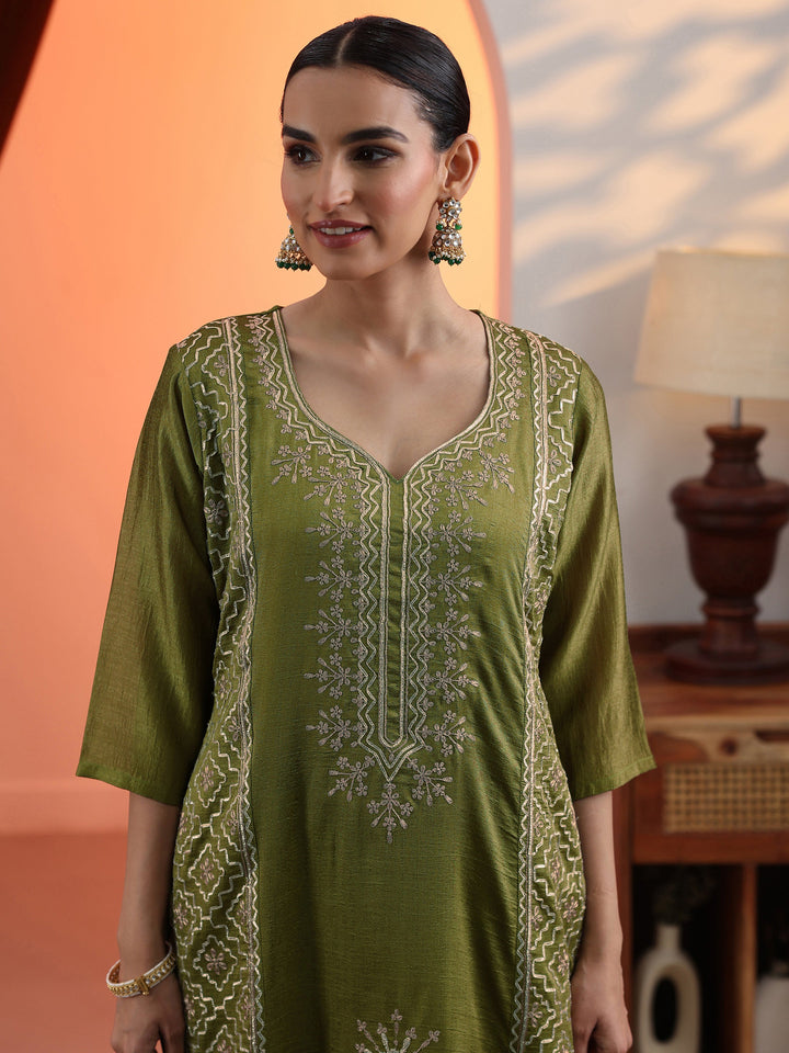Green Embellished Chinon Straight Suit Set With Dupatta